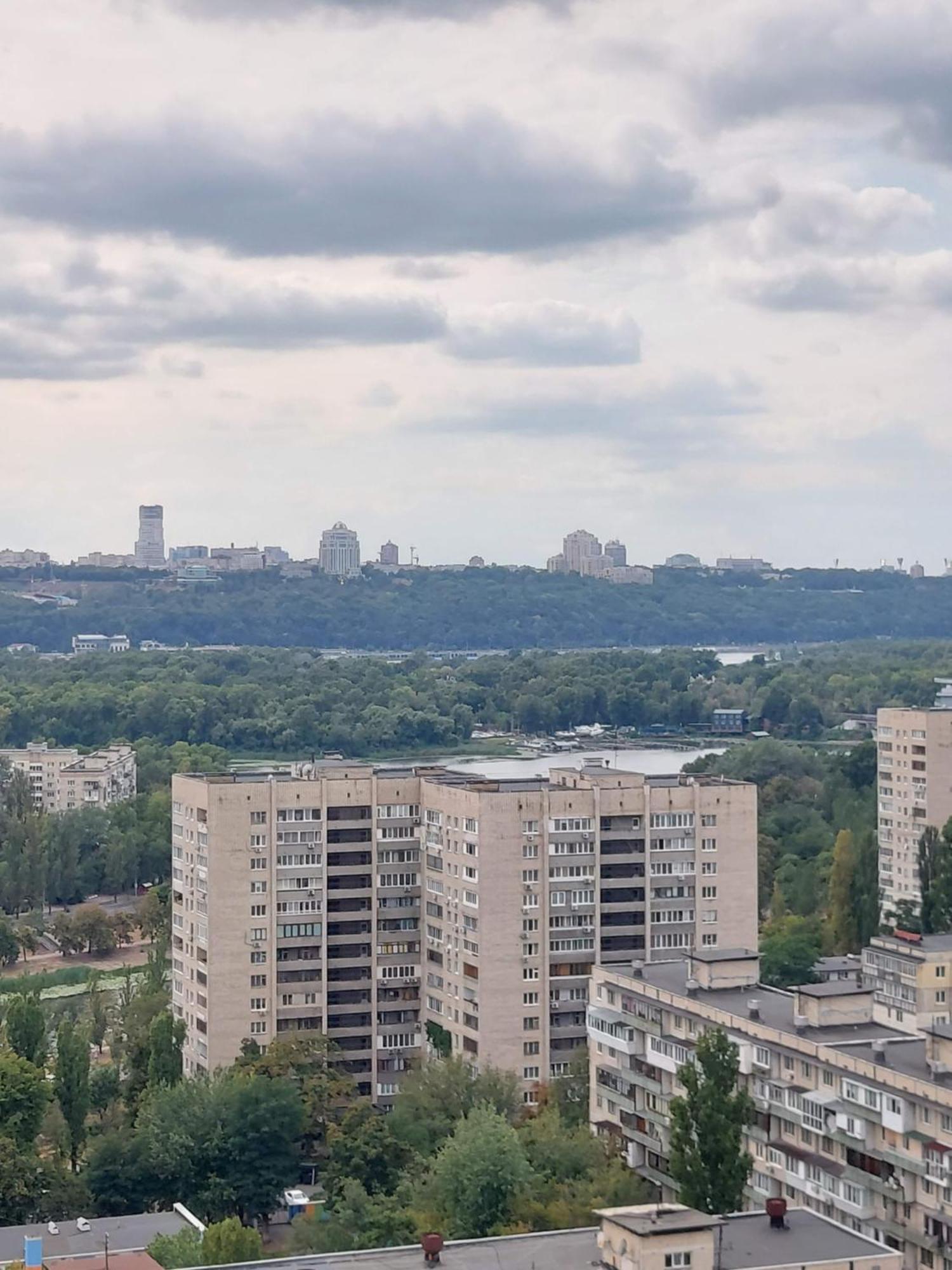 Видові 1К-2К Апартаменти 11,15, 23 Поверхи Kyjev Exteriér fotografie